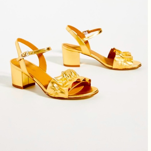 Anthropologie Shoes - Anthropologie NWT Emma Go Ruffled Block Heels 7,5